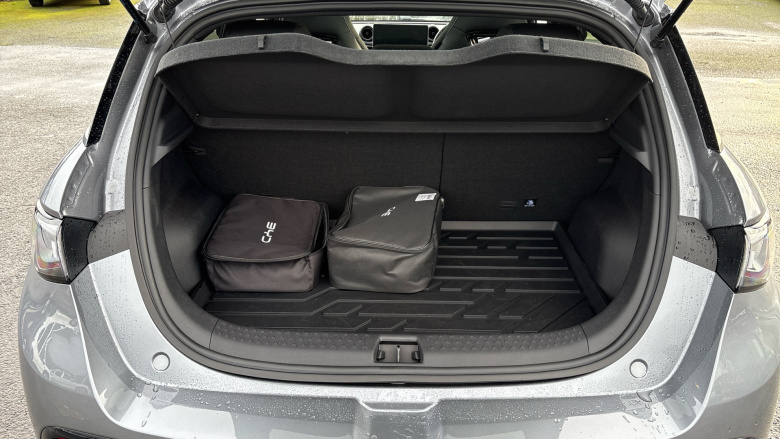 BYD Dolphin 150kW Design 60.4kWh 5dr Auto Electric Hatchback